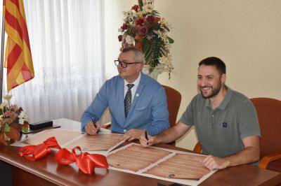 uroczyste podpisanie umowy o przyjaźni